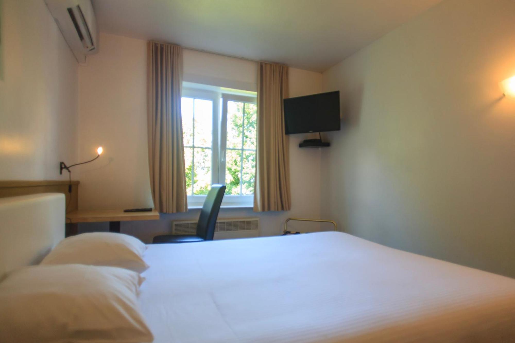 St-Janshof Hotel Waregem Exterior foto